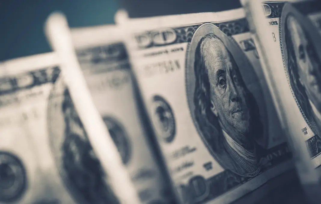 Beyond the Paycheck: Rethinking Executive Compensation in a Shifting Economic Landscape