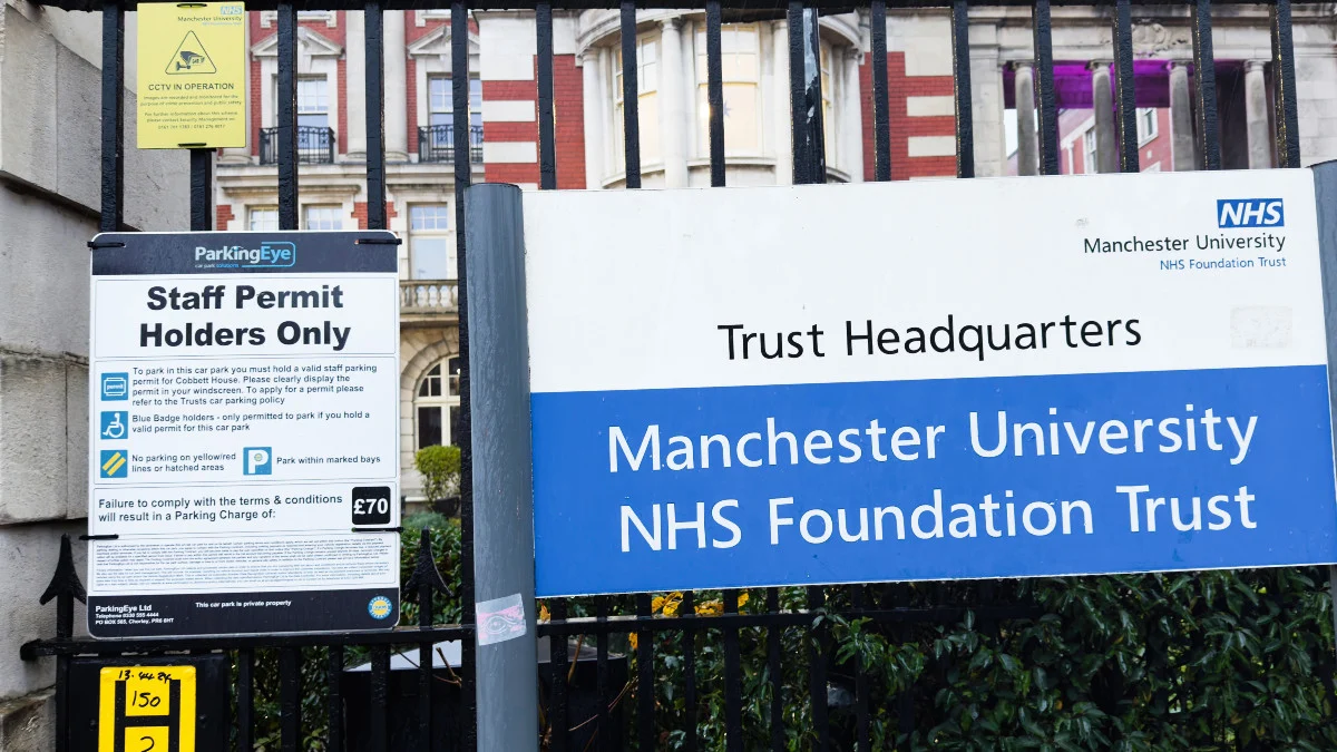 Veteran NHS Consultant Unfairly Stripped of Senior Title After Disability-Related Absence, Tribunal Rules
